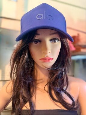 ALO Yoga Women's Dark Blue Logo Baseball Cap